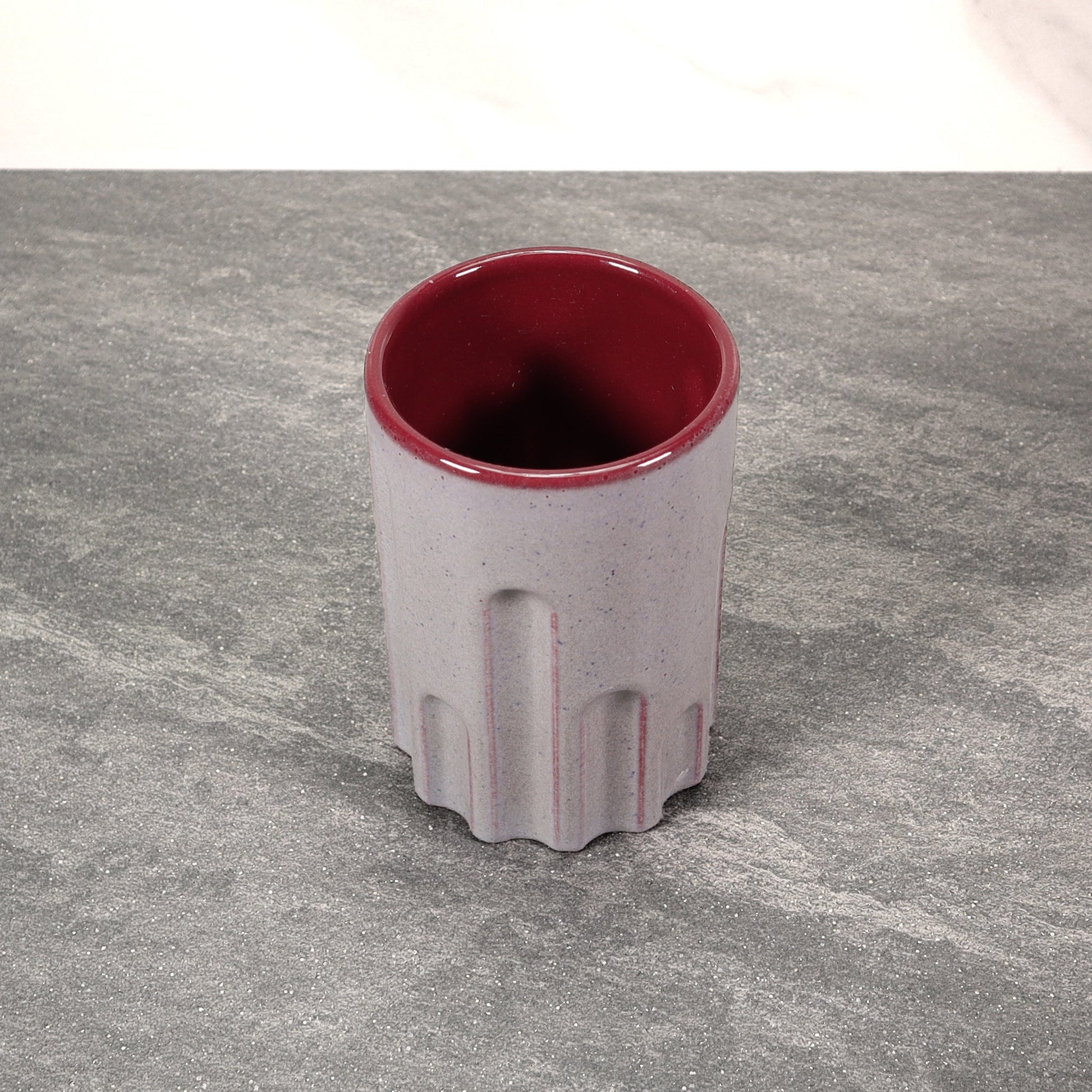 Gray Exterior / Red Interior 16 oz Round Indented Stoneware Cup