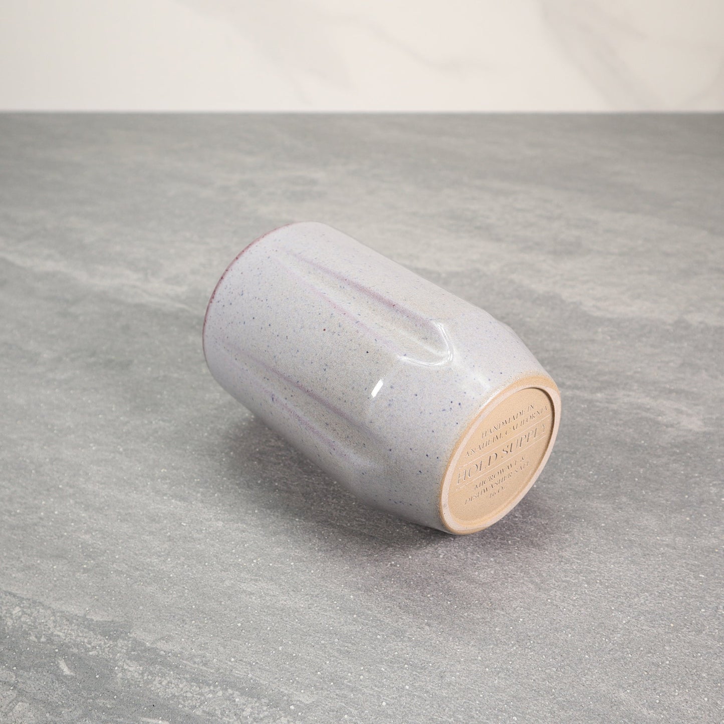 Gray Exterior / Red Interior Round Notched 16 oz Stoneware Cup
