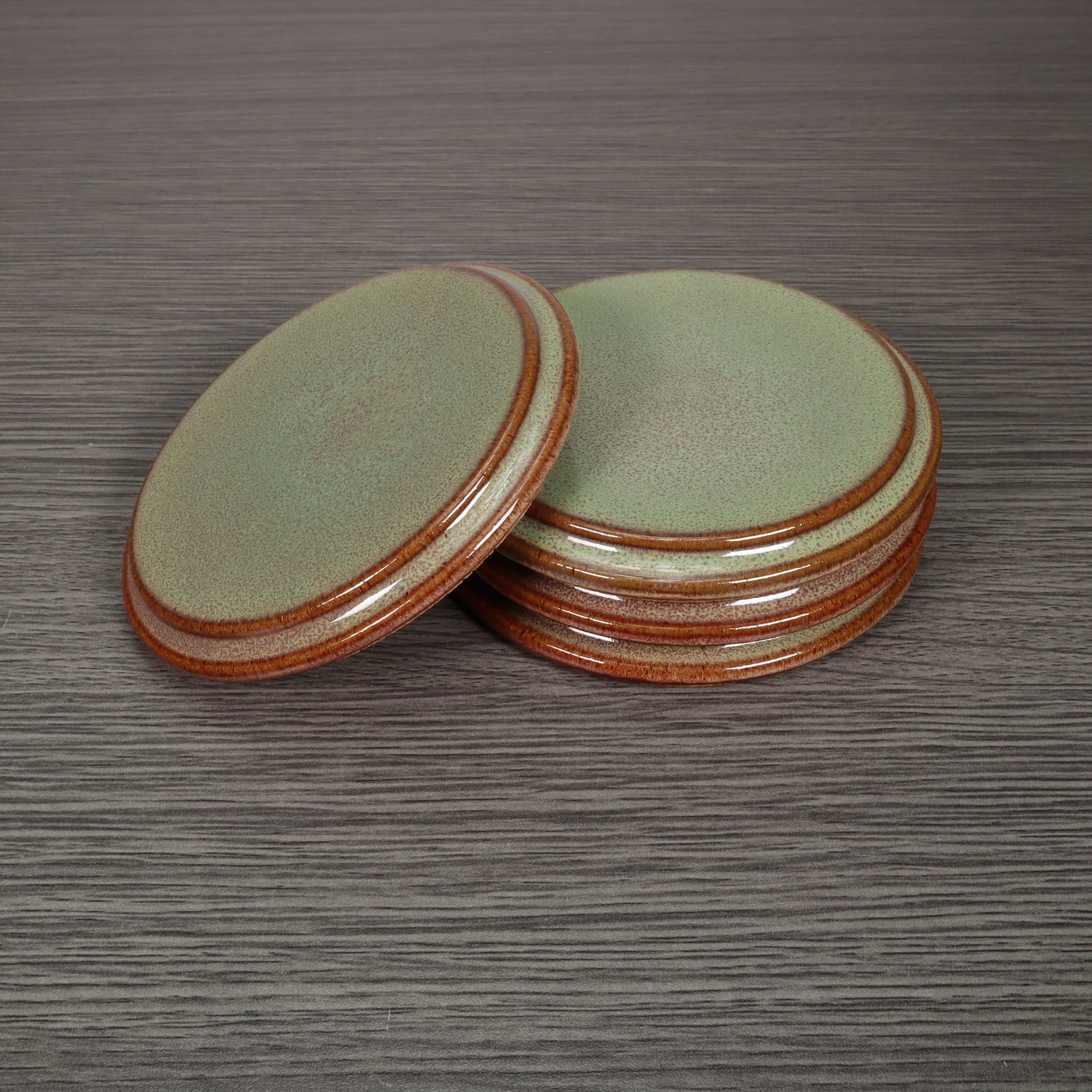Green Round Smooth Stoneware Ceramic Coaster