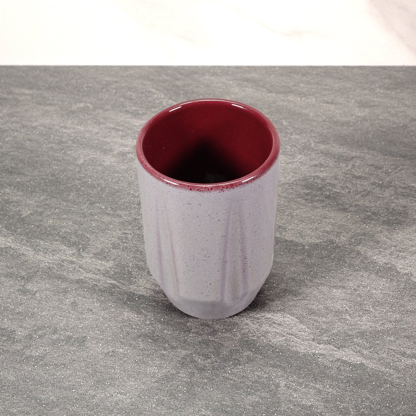 Gray Exterior / Red Interior Round Notched 16 oz Stoneware Cup